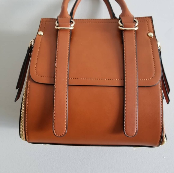 Handbag - Picture 1 of 5